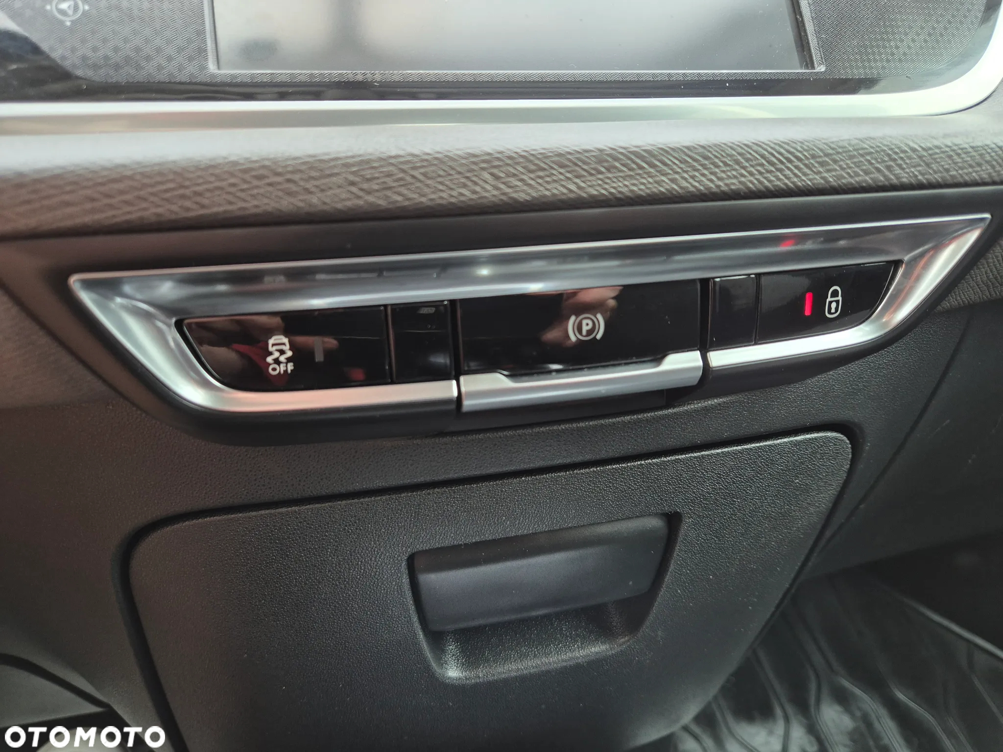 Citroën C4 Picasso e-HDi 115 Business Class - 26