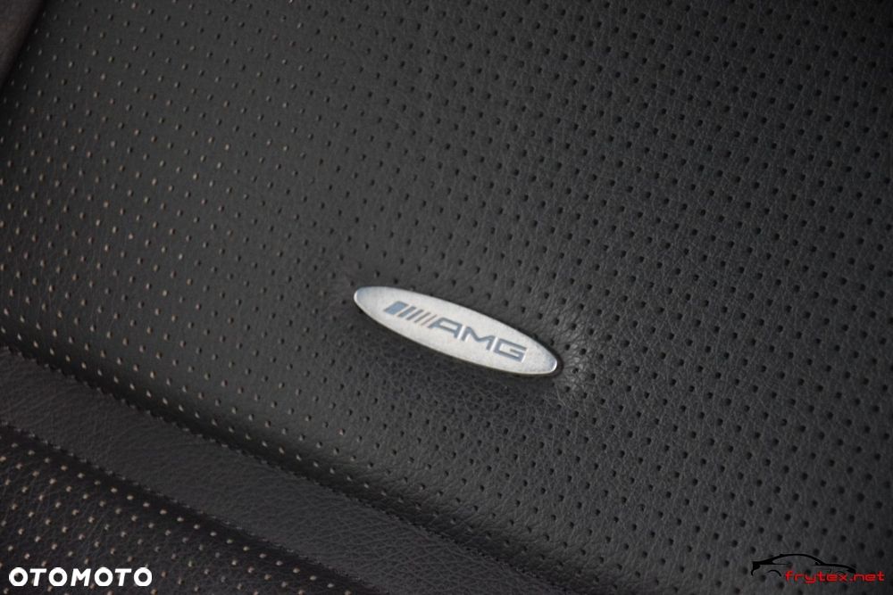 Mercedes-Benz Klasa E - 20