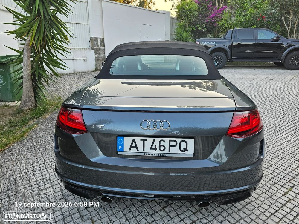 Audi TT Roadster - 2