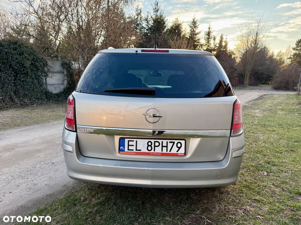 Opel Astra 1.6 111 EasyTronic - 19