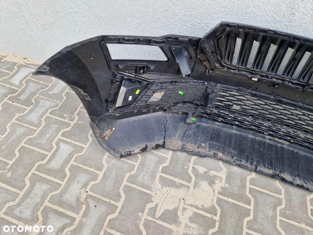 Zderzak Skoda Karoq 2021 - lift - 12