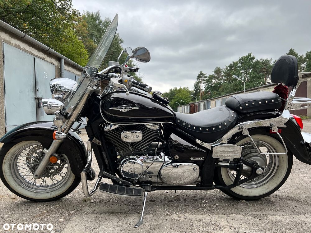 Suzuki VL 800 Volusia - Boulevard C50 - 19