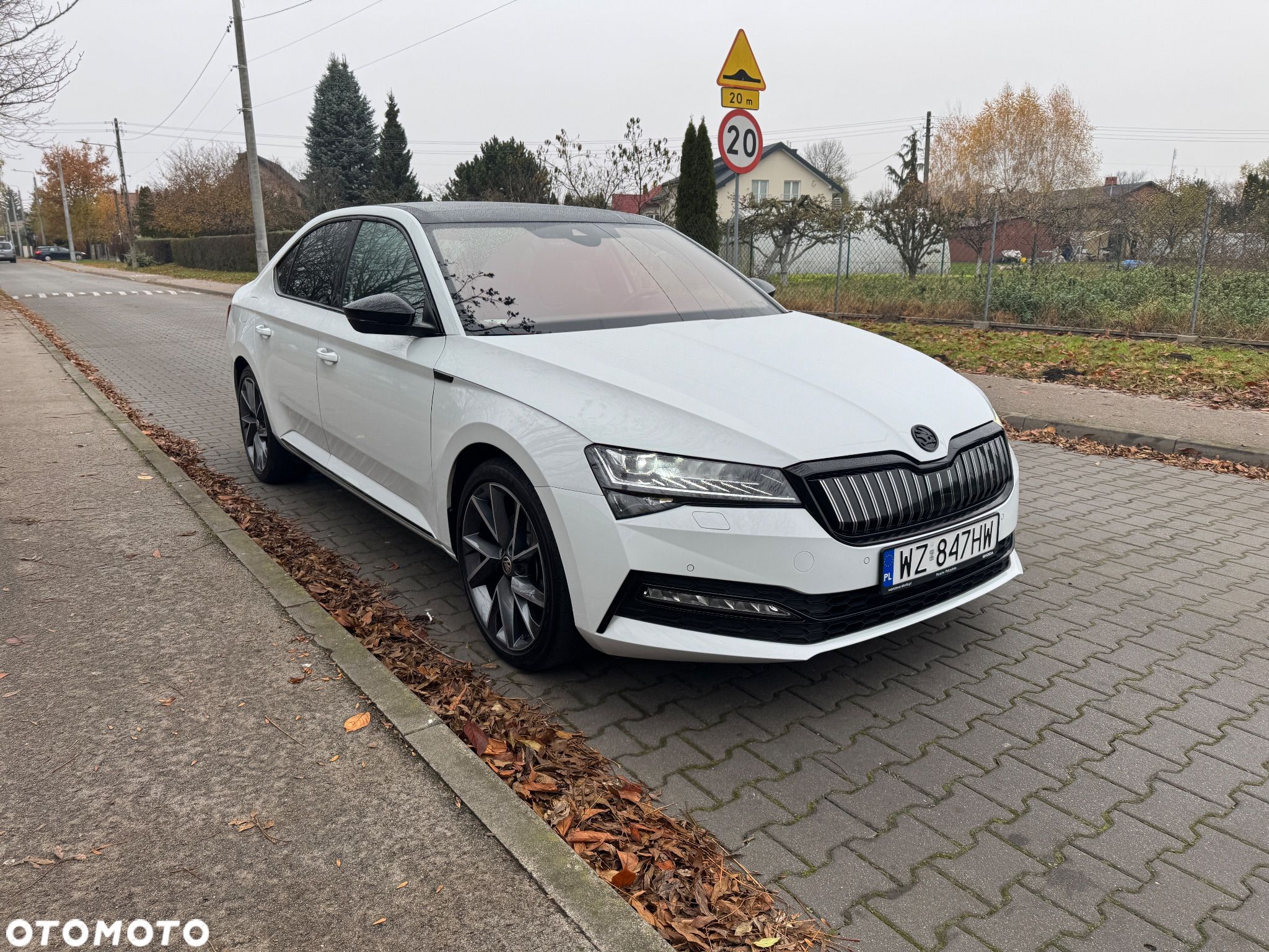 Skoda Superb 1.4 TSI Plug-In Hybrid Sportline DSG - 1