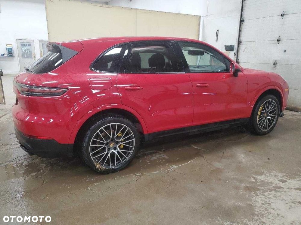 Porsche Cayenne (9Y0 / 9Y3) z 2021 roku, model USA — części. - 3