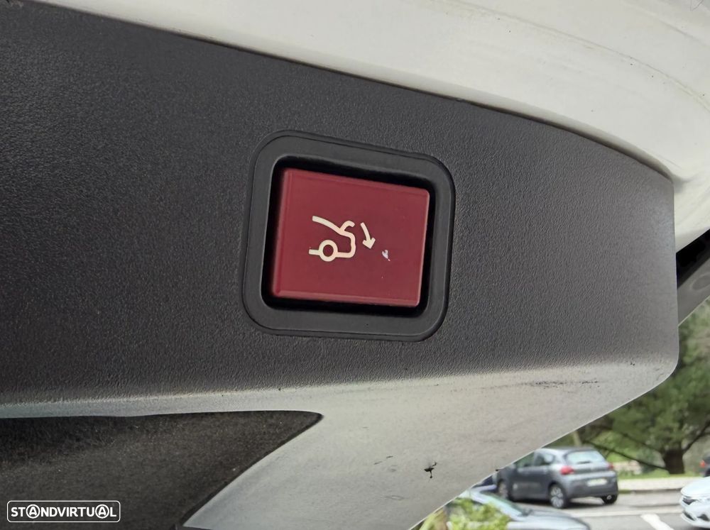 Citroën C5 Tourer HDi 165 FAP Exclusive - 32