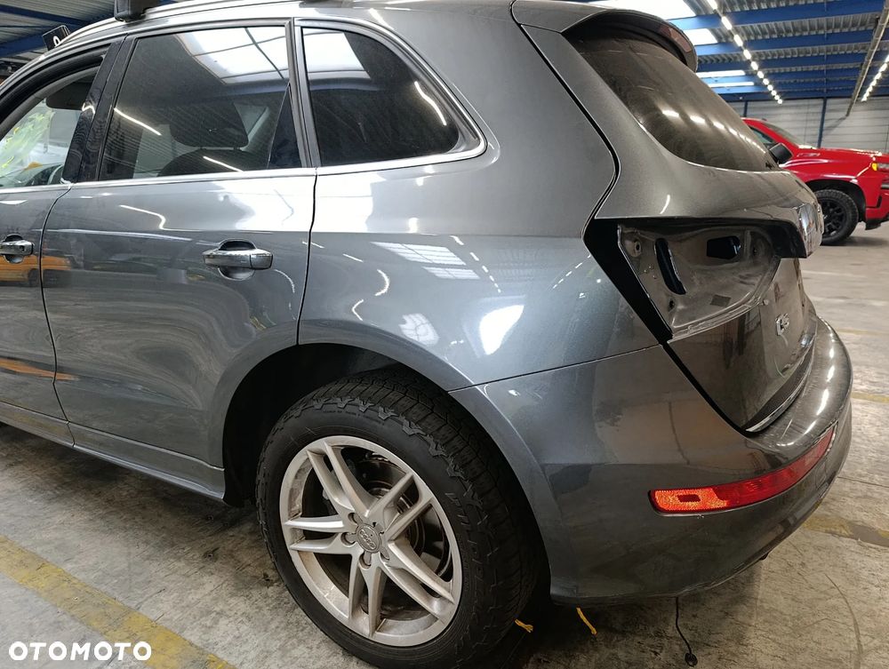 Audi Q5 3.0 TFSI Quattro Tiptronic - 11