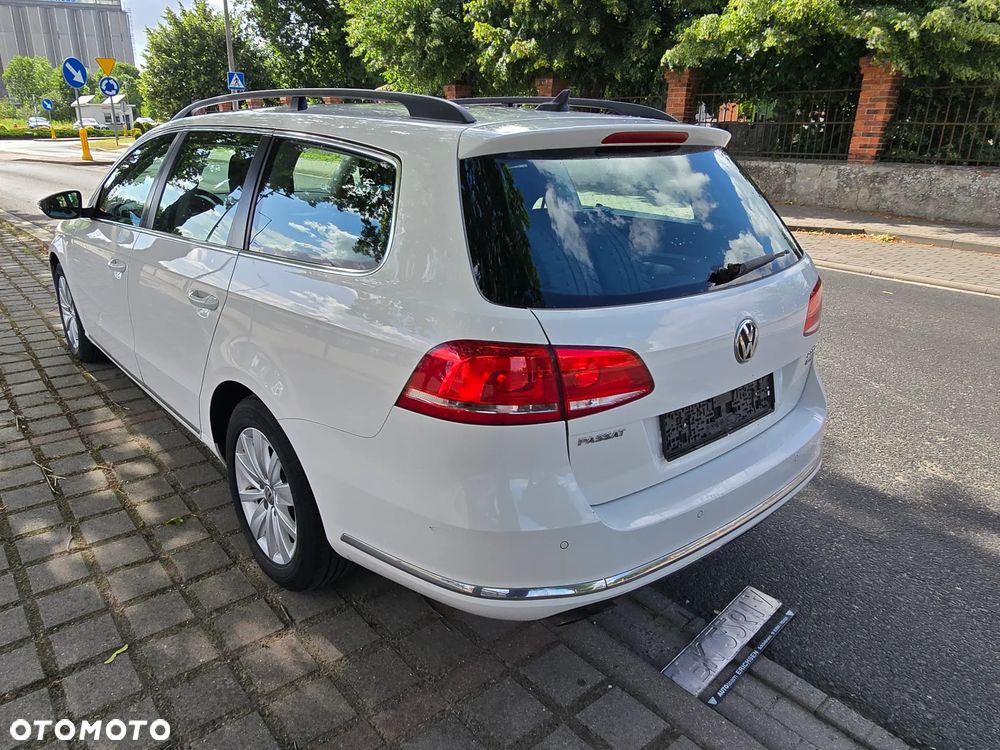 Volkswagen Passat 2.0 TDI BlueMotion Technology Comfortline - 7