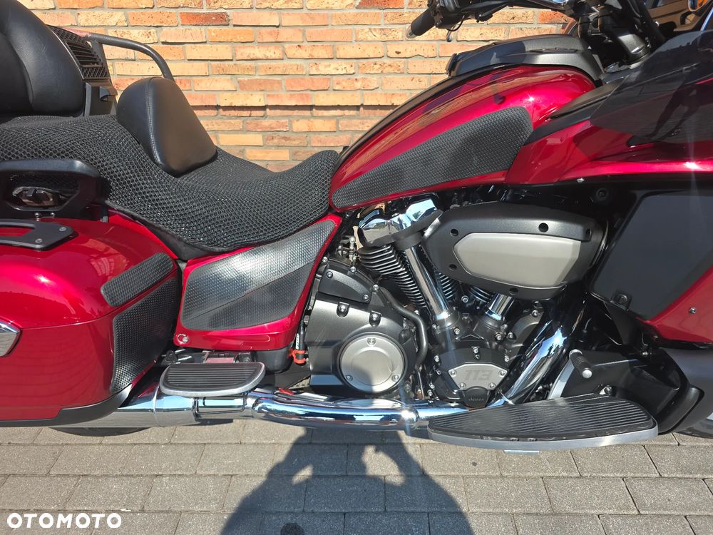 Yamaha Venture - 4