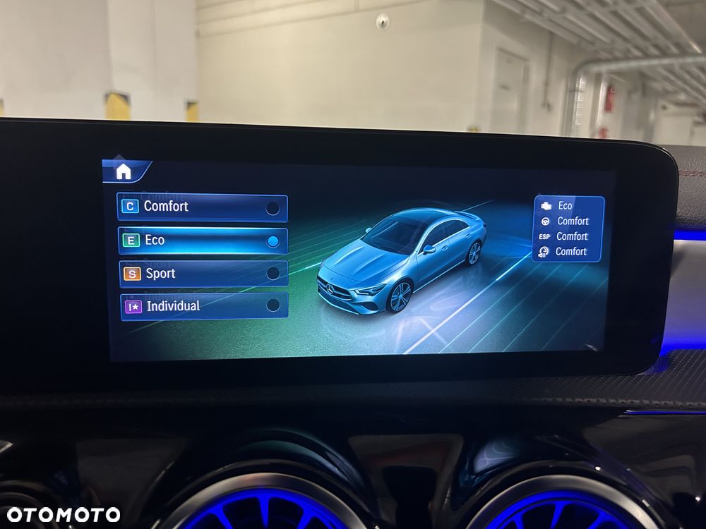 Mercedes-Benz CLA 200 AMG Line 7G-DCT - 16