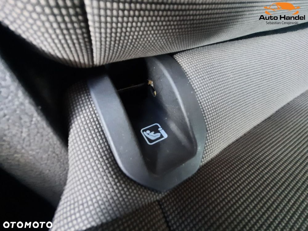 Ford Tourneo Courier - 40