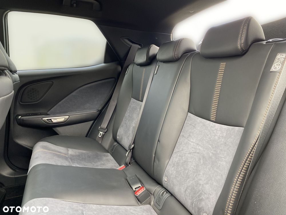 Lexus LBX 1.5 Hybrid Cool - 15
