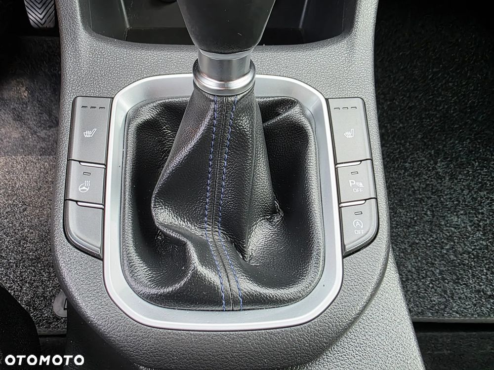 Hyundai i30 - 22