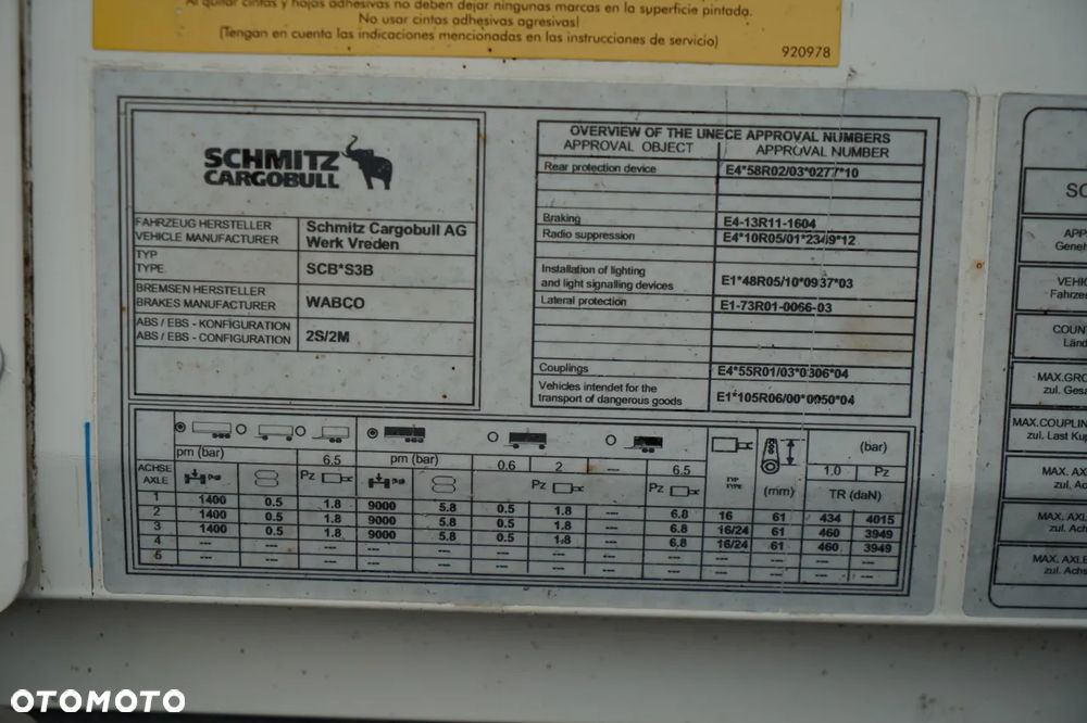 Schmitz Cargobull / KONTENER / KOFFER / - 30