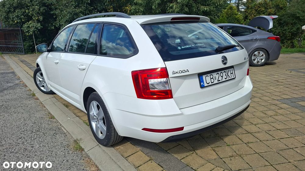 Skoda Octavia 1.6 TDI SCR Ambition - 4