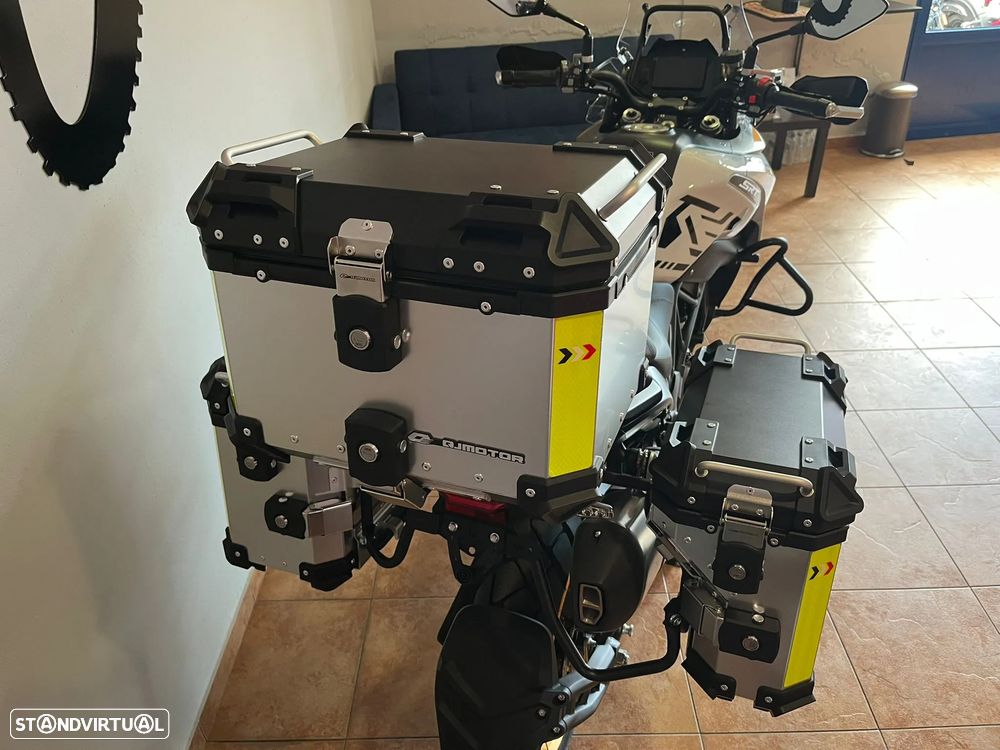 QJ Motor SRT 700X - OFERTA 3 MALAS ALUMÍNIO + EQUIPAMENTO - 6