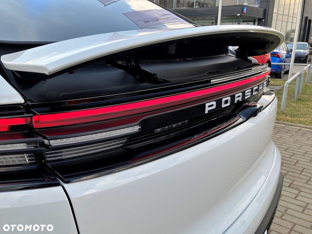 Porsche Macan - 38