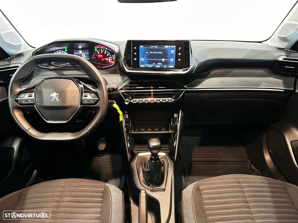 Peugeot 208 1.2 PureTech Active - 15