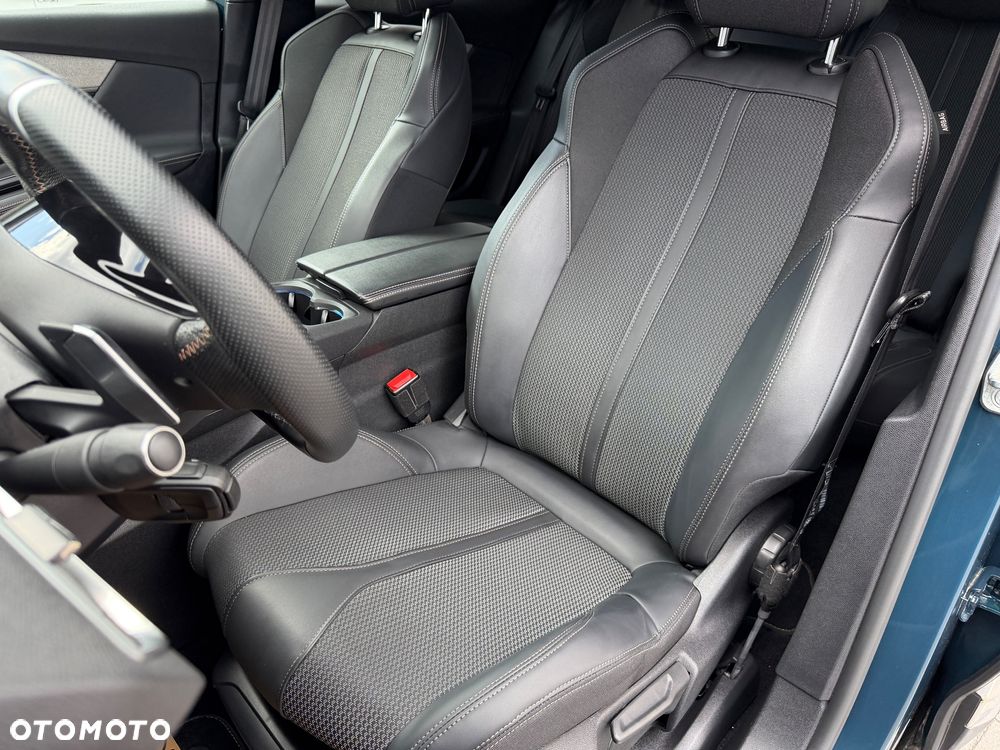 Peugeot 3008 BlueHDi 130 Stop & Start EAT8 GT Pack - 12
