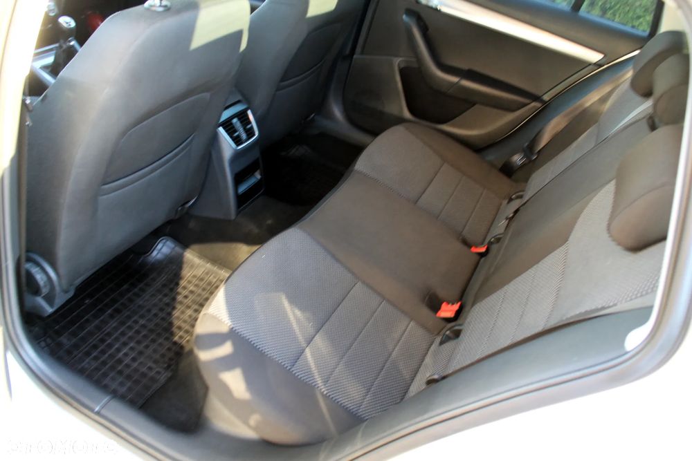 Skoda Octavia 1.6 TDI Green tec 4x4 Ambition - 14