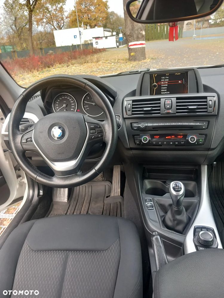 BMW Seria 1 116i - 7