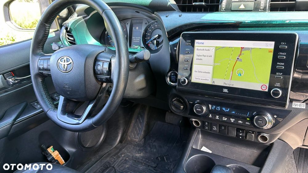 Toyota Hilux - 19