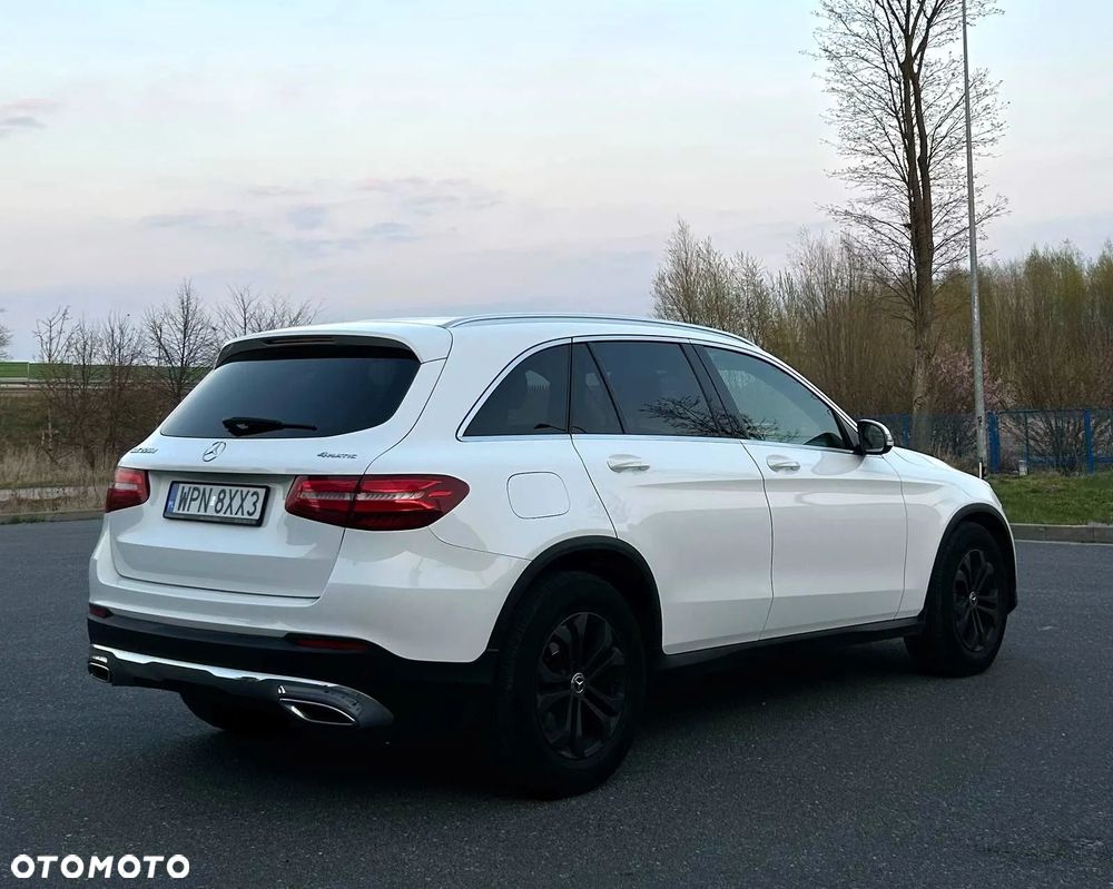 Mercedes-Benz GLC 220 d 4-Matic - 9