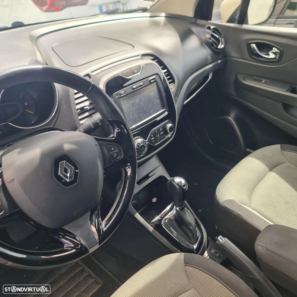 Renault Captur 1.5 dCi Exclusive EDC - 5