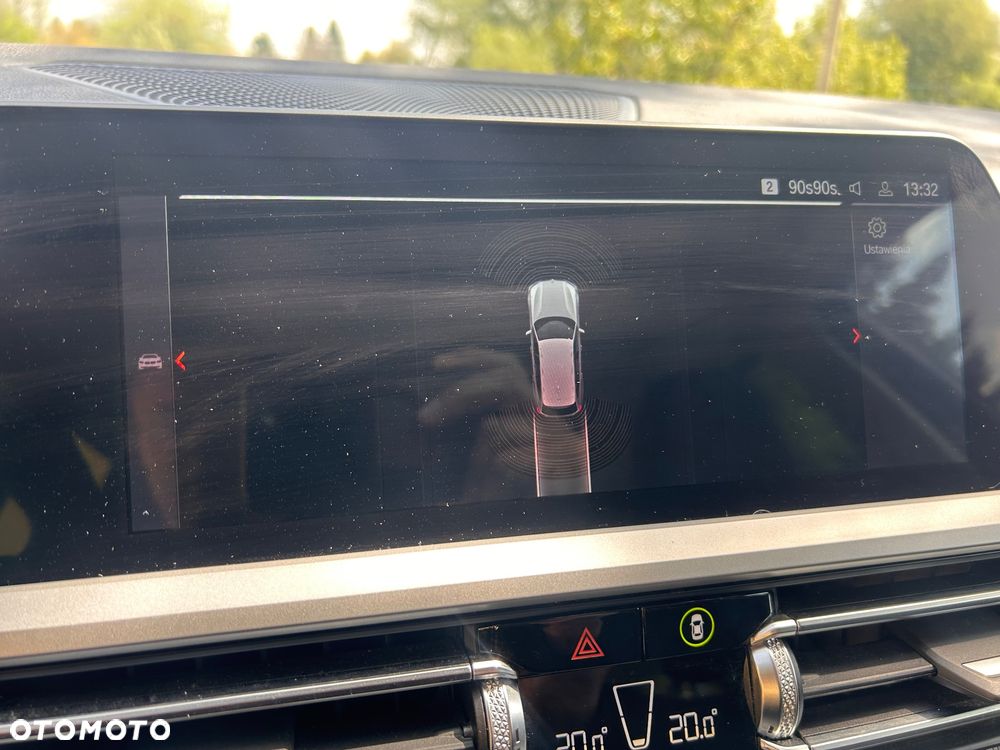 BMW Seria 3 318i Luxury Line sport - 19