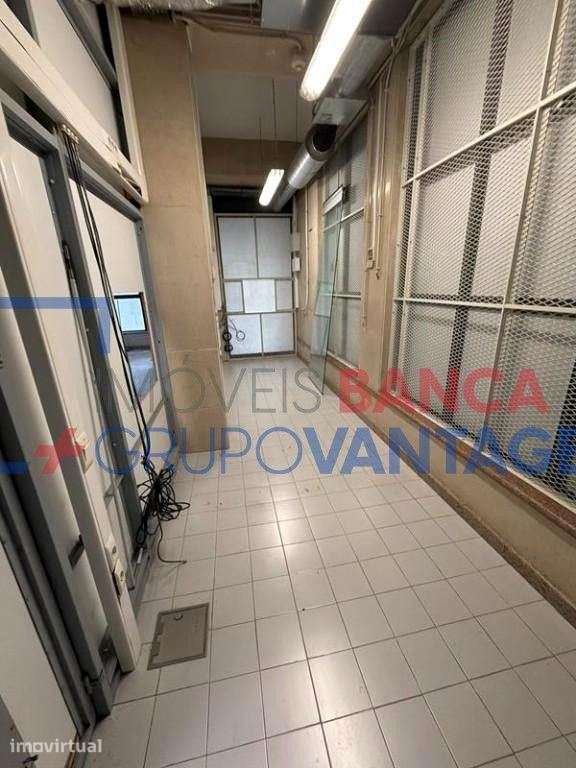 Loja, para venda, Vila Nova de Poiares - Poiares - Grande imagem: 5/13