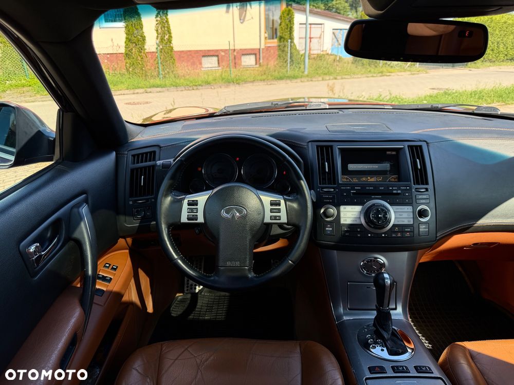Infiniti FX - 25