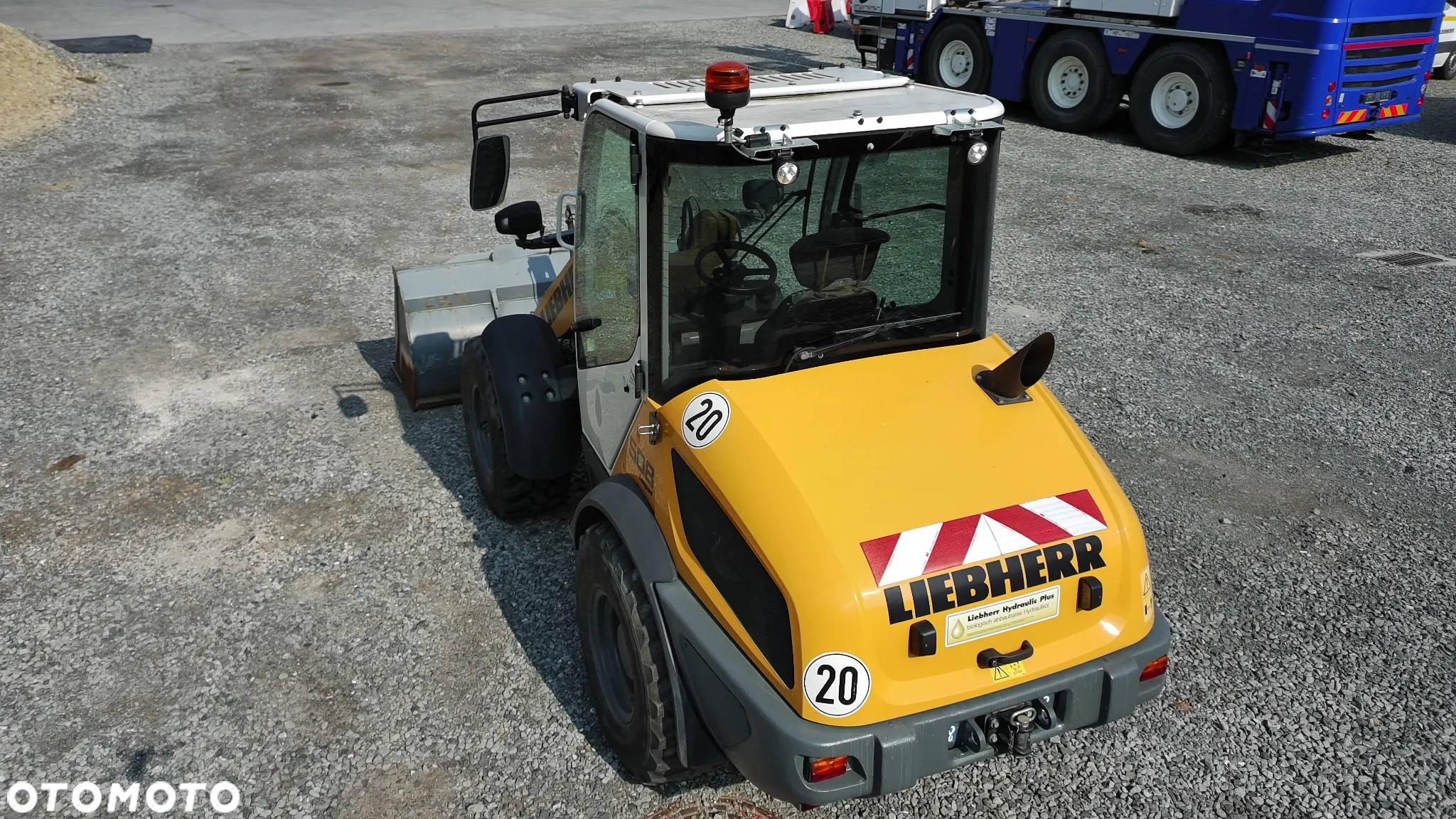Liebherr L 508 Compact - 4