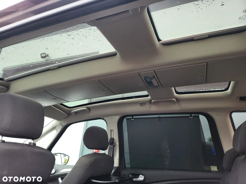 Ford Galaxy 2.0 TDCi Platinium X (Ghia) MPS6 - 24