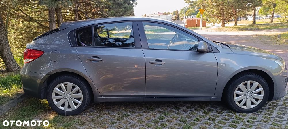 Chevrolet Cruze 1.4 T LT - 11