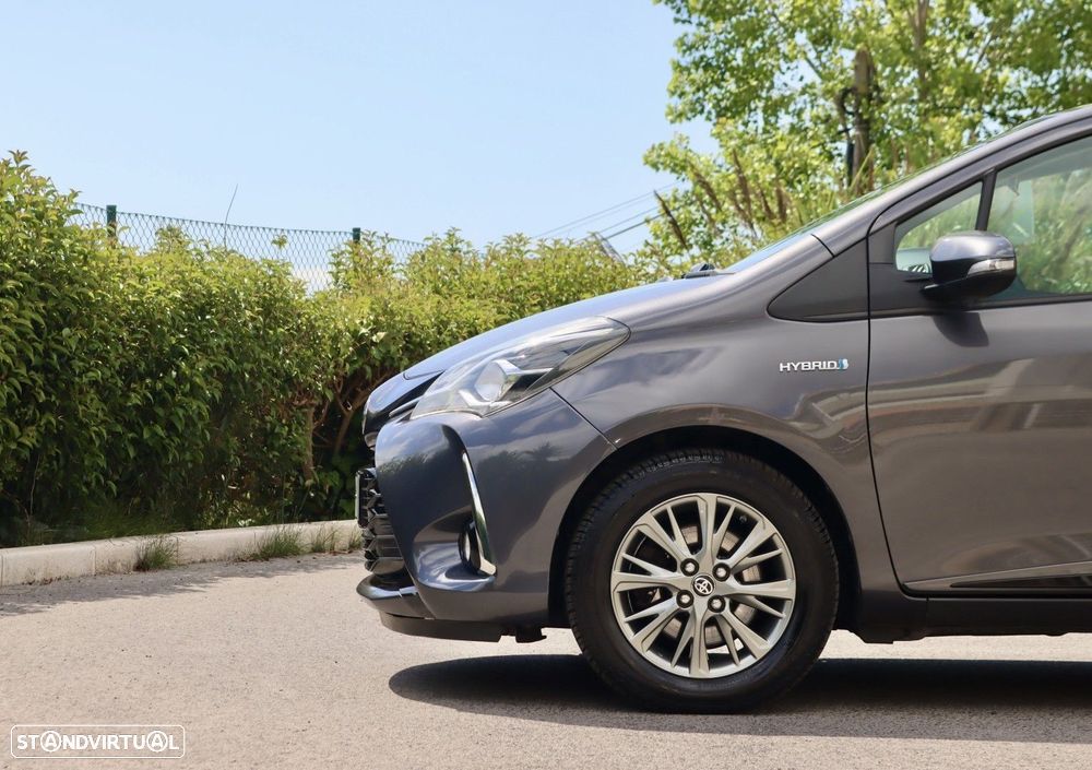 Toyota Yaris 1.5 HSD Exclusive - 12