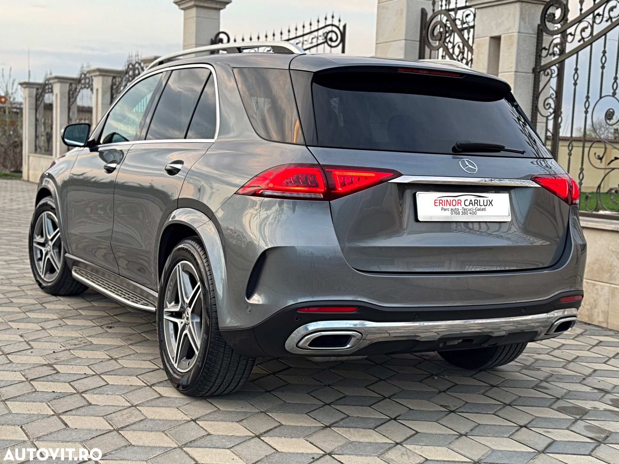Mercedes-Benz GLE 350 d 4Matic 9G-TRONIC AMG Line - 4
