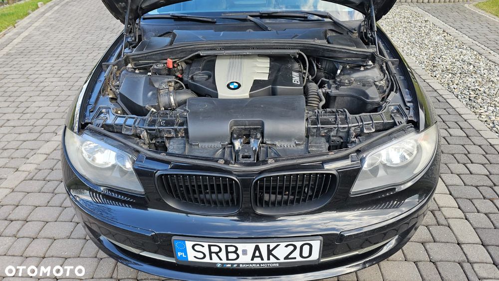 BMW Seria 1 120d DPF - 14