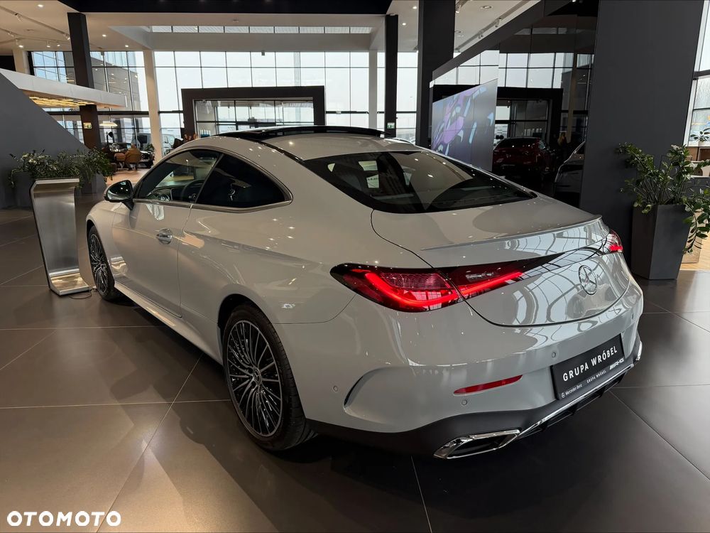 Mercedes-Benz CLE - 4