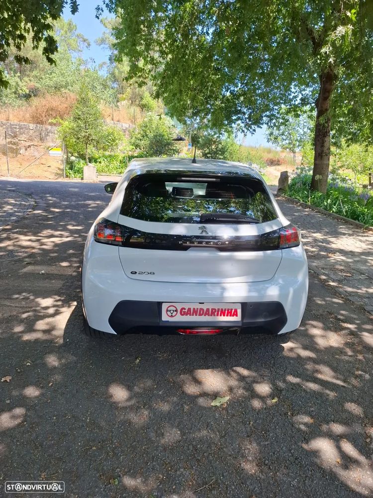 Peugeot e-208 - 2