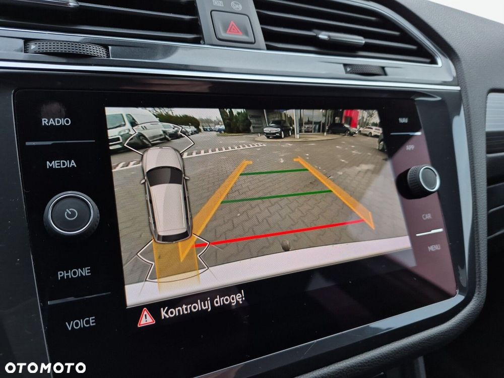 Volkswagen Tiguan Allspace 2.0 TSI 4Mot Elegance DSG - 21