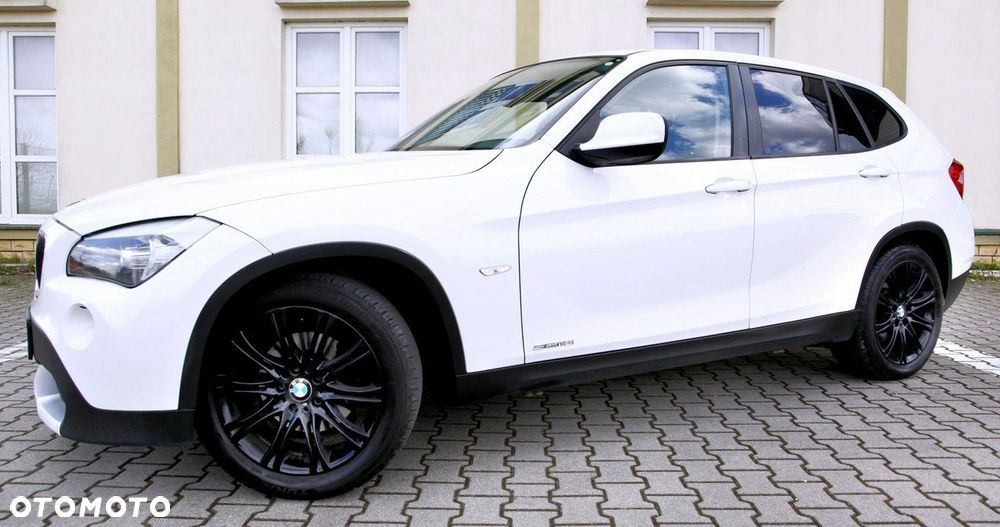BMW X1 sDrive18i Sport Line - 25