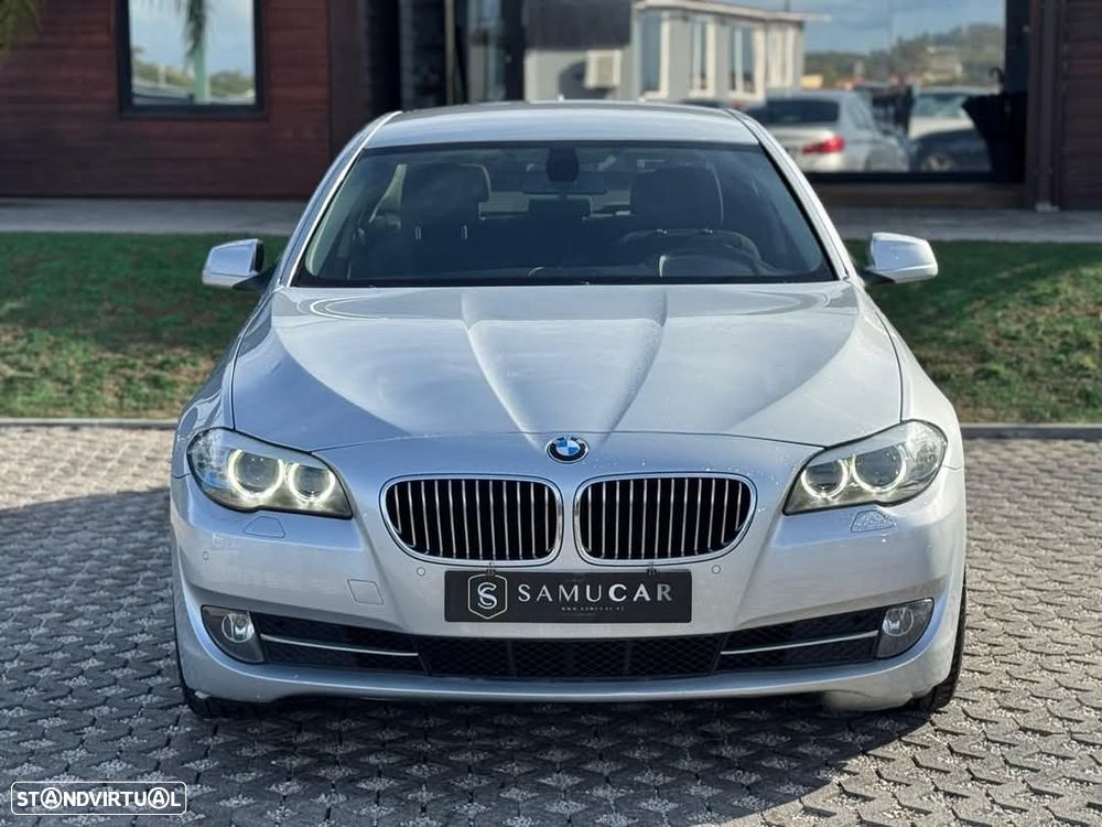 BMW 520 d Line Luxury Auto - 2
