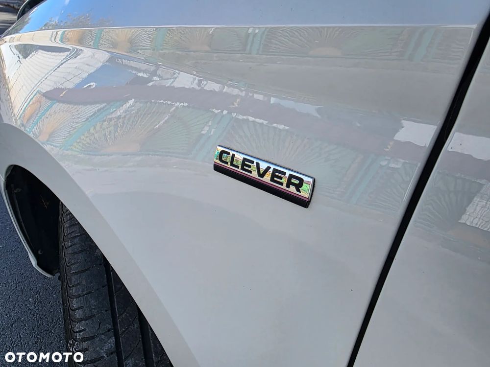 Skoda Fabia 1.0 TSI DSG Clever - 9