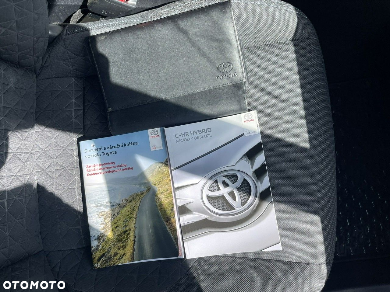 Toyota C-HR 1.8 Hybrid GPF Comfort - 11