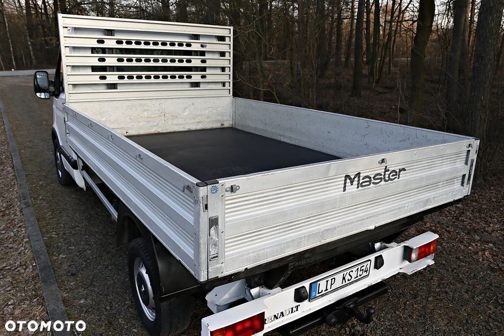 Renault Master - 25
