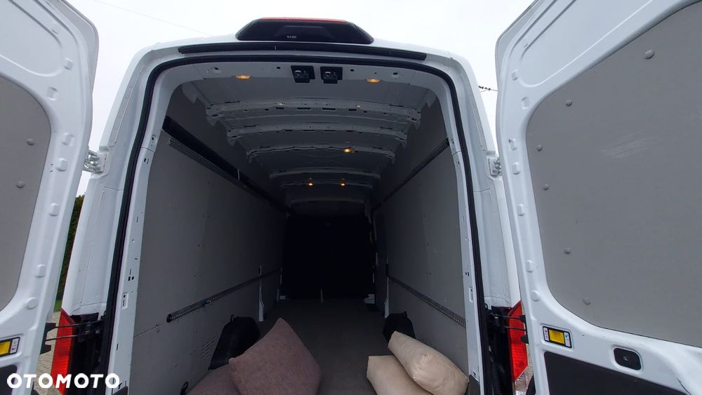 Ford Transit L4H3 - 8