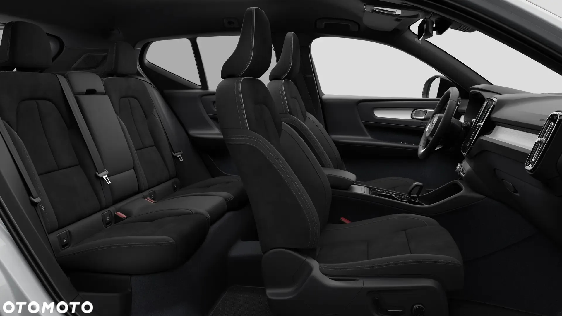 Volvo XC 40 B4 Plus Black Edition - 12