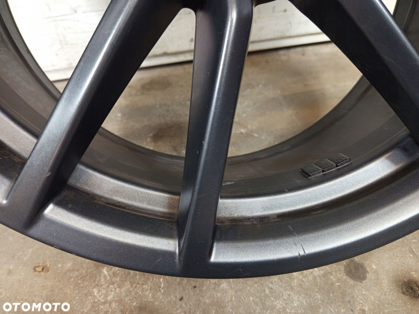 FELGA VW PASSAT 3G 3G0 PRETORIA 3G0601025 BH 19 19 8J ET44 5X112 - 4