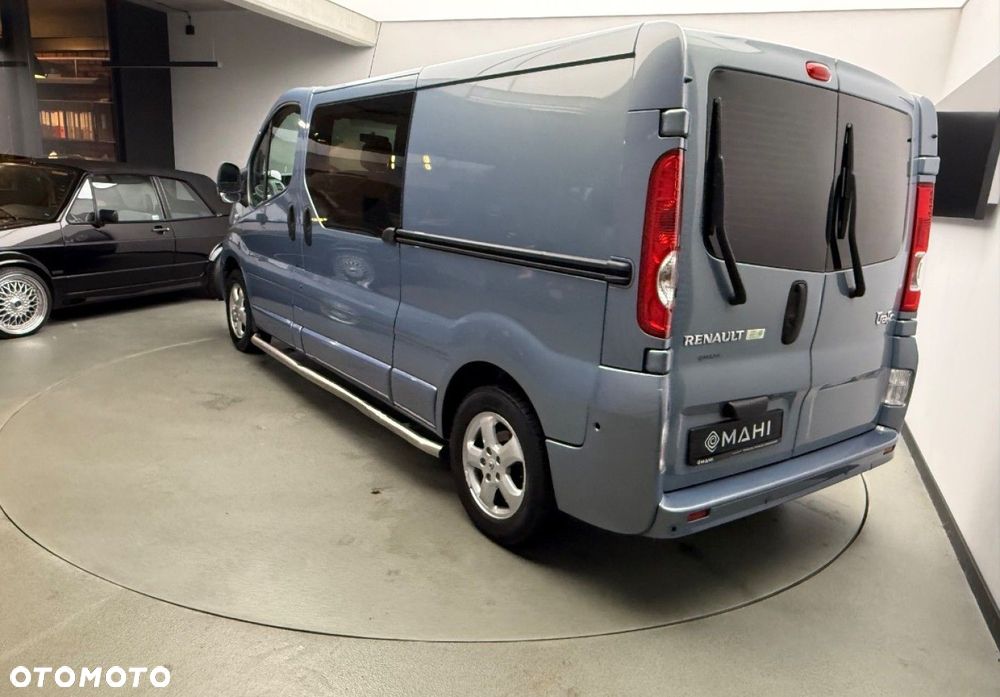 Renault Trafic - 8