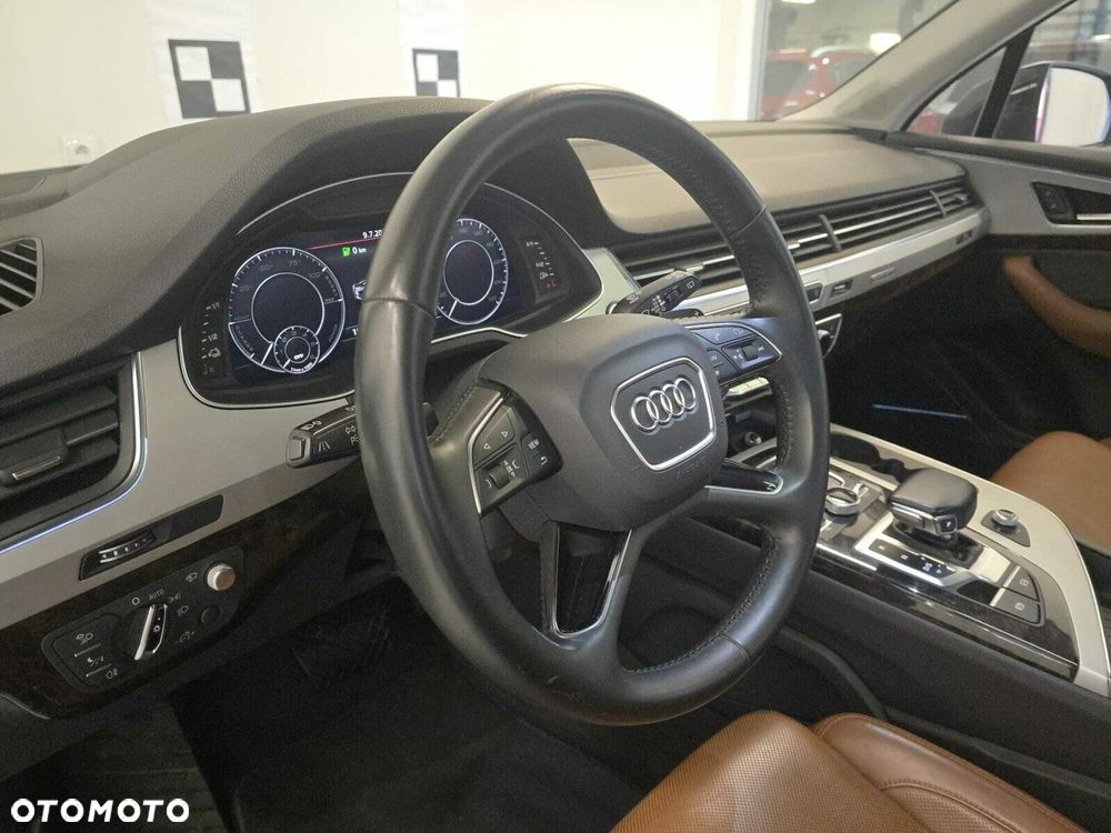 Audi Q7 - 14