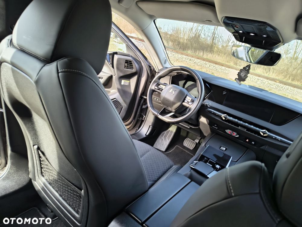 DS Automobiles DS 4 1.6 E-Tense Performance Line + - 33